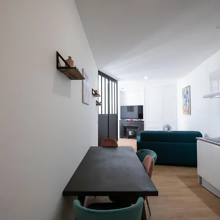 L'arty - Très Joli Moderne Confort Proche Place Valmy Appartement *