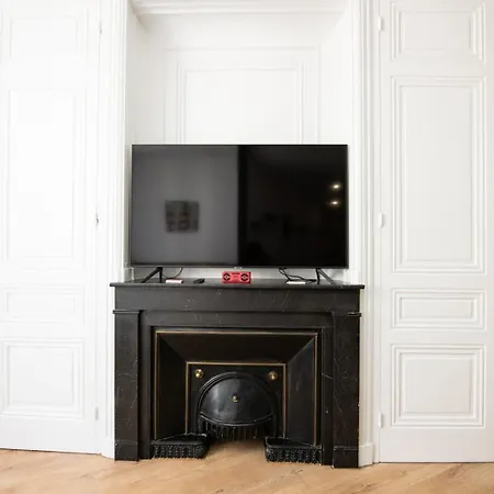 Apartment L'arty - Tres Joli Moderne Place Valmy